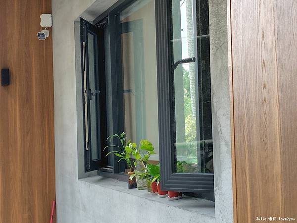 【開箱】爸爸最滿意的禮物SHARP AQUOS sense9 【開箱】爸爸最滿意的禮物SHARP AQUOS sense9