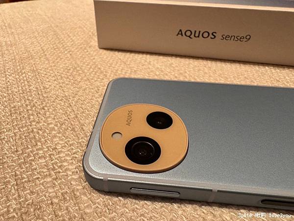 【開箱】爸爸最滿意的禮物SHARP AQUOS sense9 【開箱】爸爸最滿意的禮物SHARP AQUOS sense9