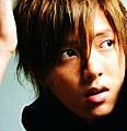 山下智久 (28)