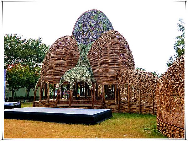 10401986_772552762855000_7988696749611600694_n_副本