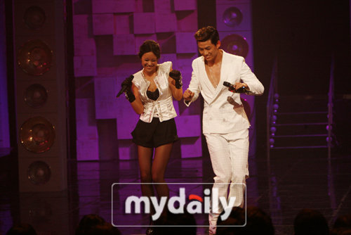 白智英&玉澤演.jpg 白智英&玉澤演.jpg