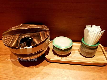 *美食*東京最強海鮮丼!!!!!! 台北信義微風/超奢華海鮮珠寶盒【日本橋海鮮丼つじ半-Tsujihan】