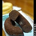 002-甜甜圈-巧克力