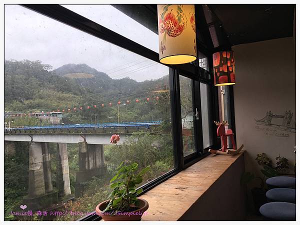 【菁桐咖啡】放空絕佳祕境，慵懶享受片刻緩慢小時光，慢‧旅行–私會館。