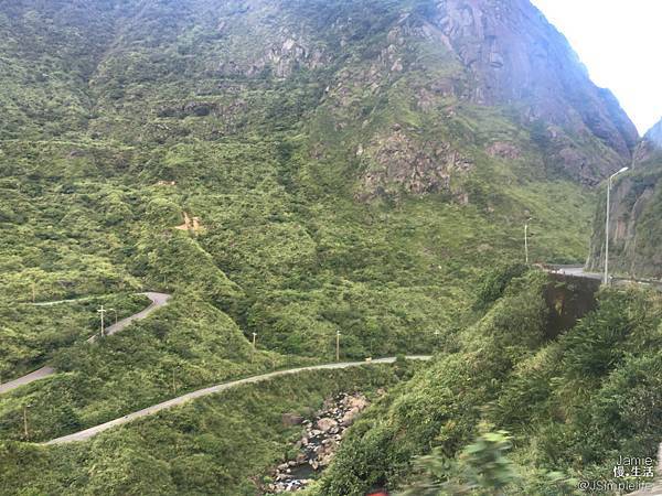 【新北慢旅】鼻頭國小·海角新樂園&鼻頭角步道,遇見海,享受純粹般的美好