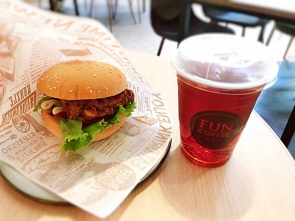 [食記] 台中 FUN COFFEE楽咖啡 悠閒平價早午餐