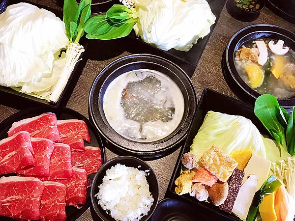 [食記] 花蓮 上老石鍋 用餐環境佳的石頭火鍋