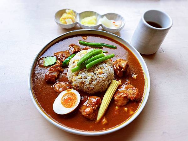 [食記] 台北中山 日向海軍咖哩 好吃日式十榖咖哩
