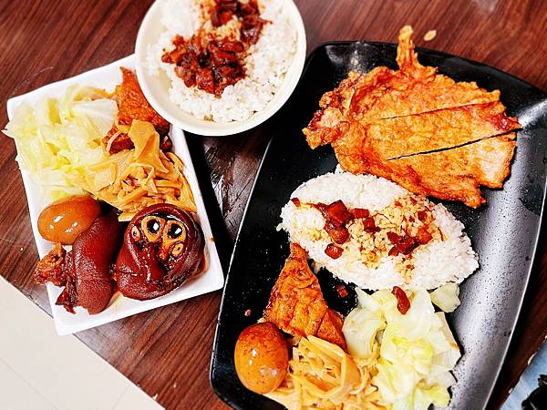 [食記] 新北永和 壹圓鼎 永和豬腳飯、排骨飯不錯