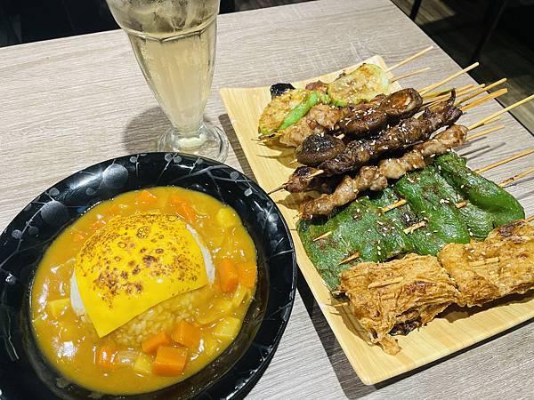 [食記] 花蓮 小巷子串燒 平價串燒好吃菜色多