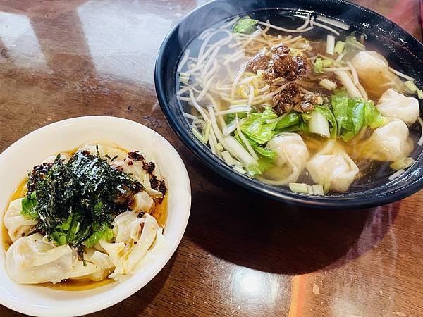 [食記] 花蓮 福記手工餛飩 平價炒飯也好吃