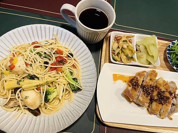 [食記] 花蓮 愛美丽廚房 義大利麵中式套餐都好吃