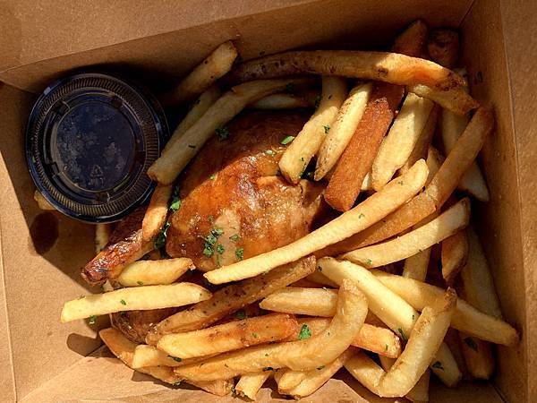 Jan.9   Moulin @San Clemente | Le Poulet Frites w%2FSalade