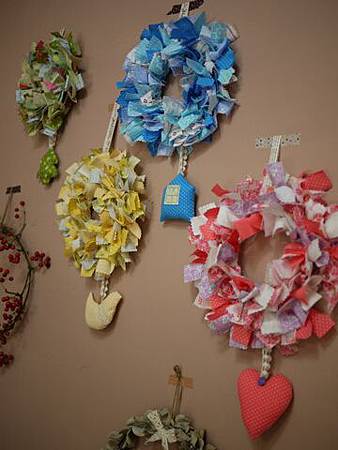 010112KKEA0A00-耶誕花圈 (2) 010112KKEA0A00-耶誕花圈 (2)