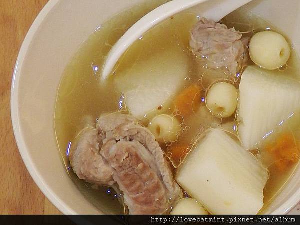 山藥蓮子小排湯 山藥蓮子小排湯