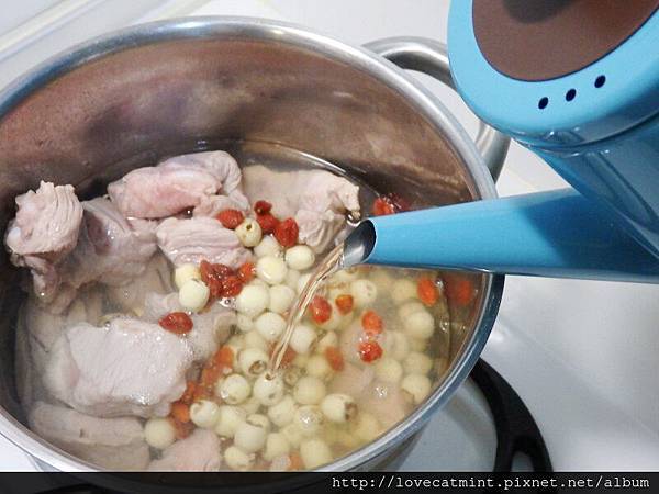 山藥蓮子小排湯 山藥蓮子小排湯