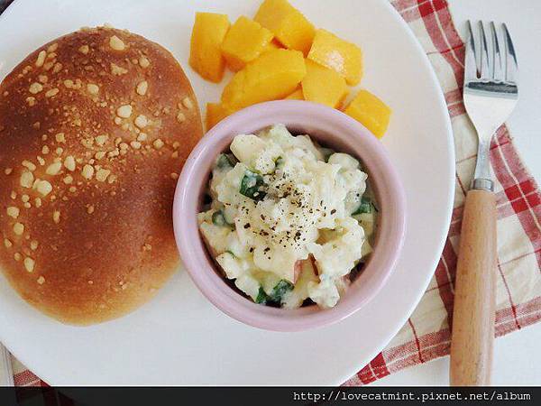 夏日的蘋果馬鈴薯沙拉 夏日的蘋果馬鈴薯沙拉