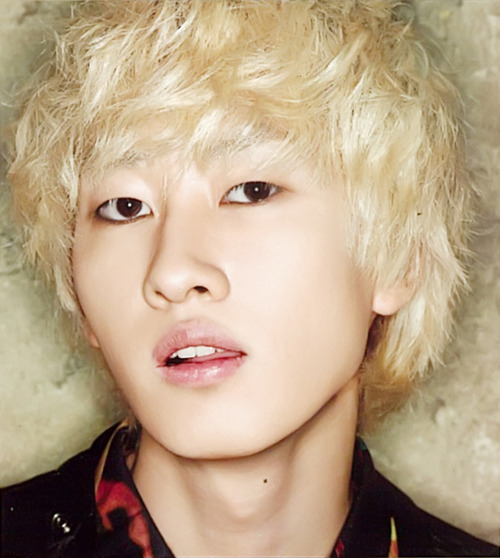 Eunhyuk-1.jpg