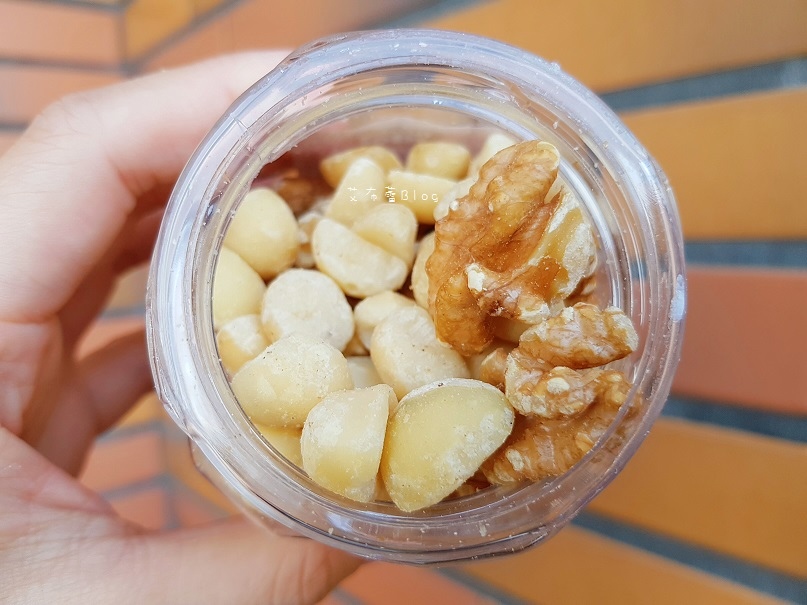 /tmp/php3RCi64 /tmp/php3RCi64