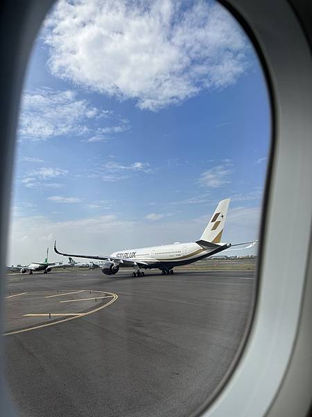 2023吉隆坡+新加坡自由行Day1-星宇航空.亞羅街.國油