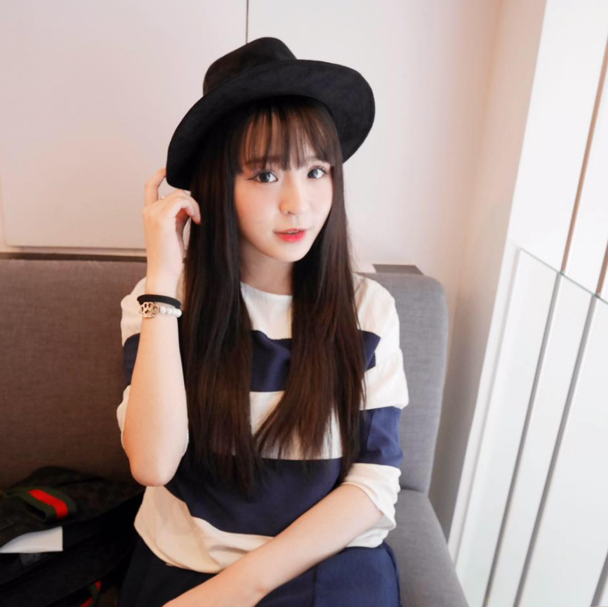 元元Sandy三圍多少?30P直播網紅忘關直播凸槌，春光靠粉絲送禮物遮點 @ 愛分享我的團購美食世界 :: 痞客邦