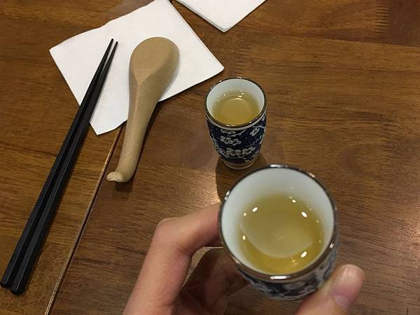 新莊素食【湯匙行】青創蔬食~湯匙一口接一口(蔬食便利貼)