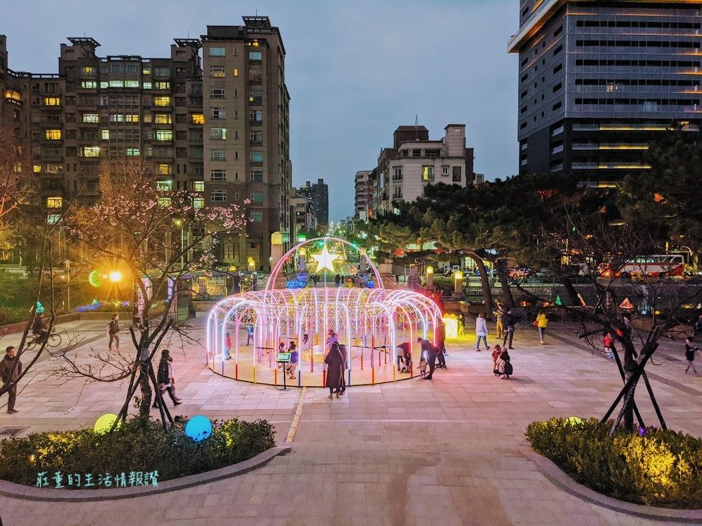 新竹特色公園「麗池公園」親子遊台灣昆蟲館新竹館, 春節看花燈