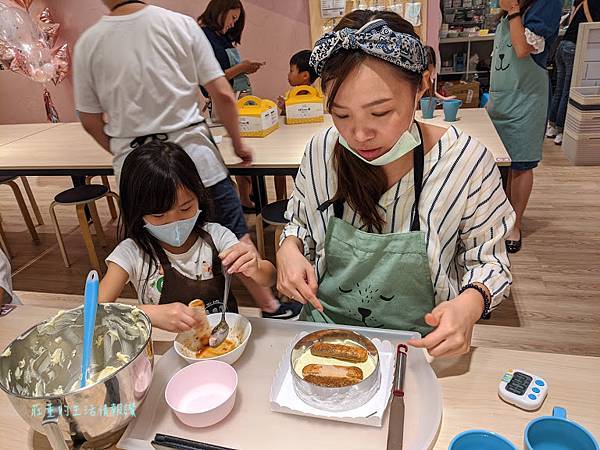 新莊宏匯廣場【Home烘焙小日子DIY甜點手作】體驗自製生日