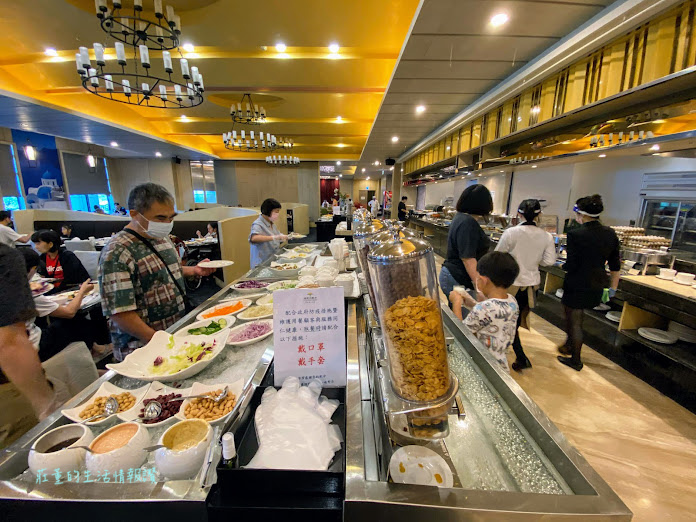 淡水福容飯店早餐 (2).jpg