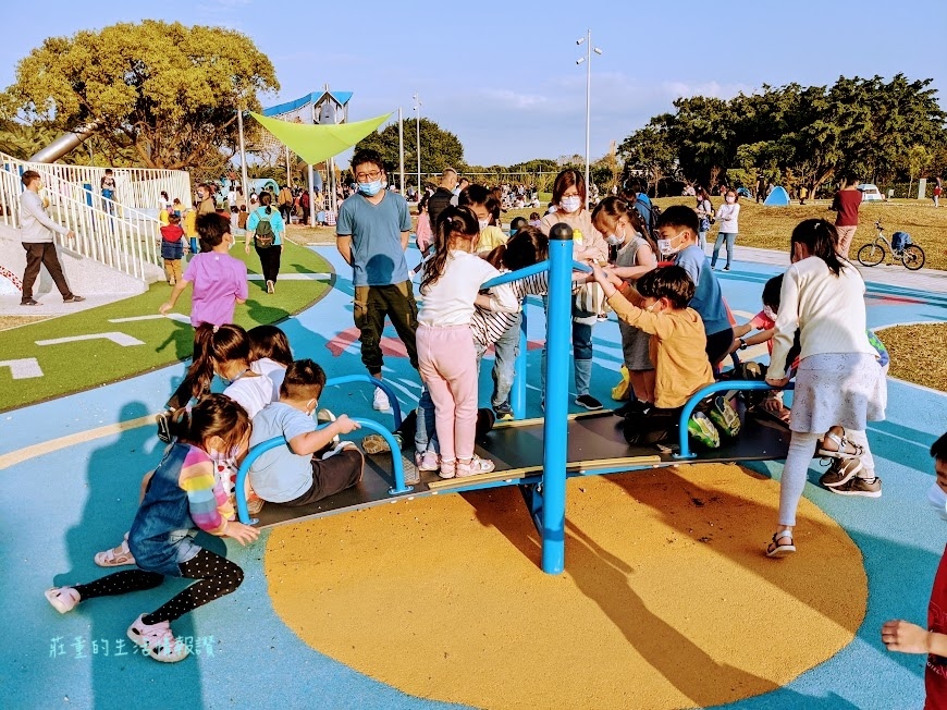 新生公園共融兒童遊戲區 (3).jpg