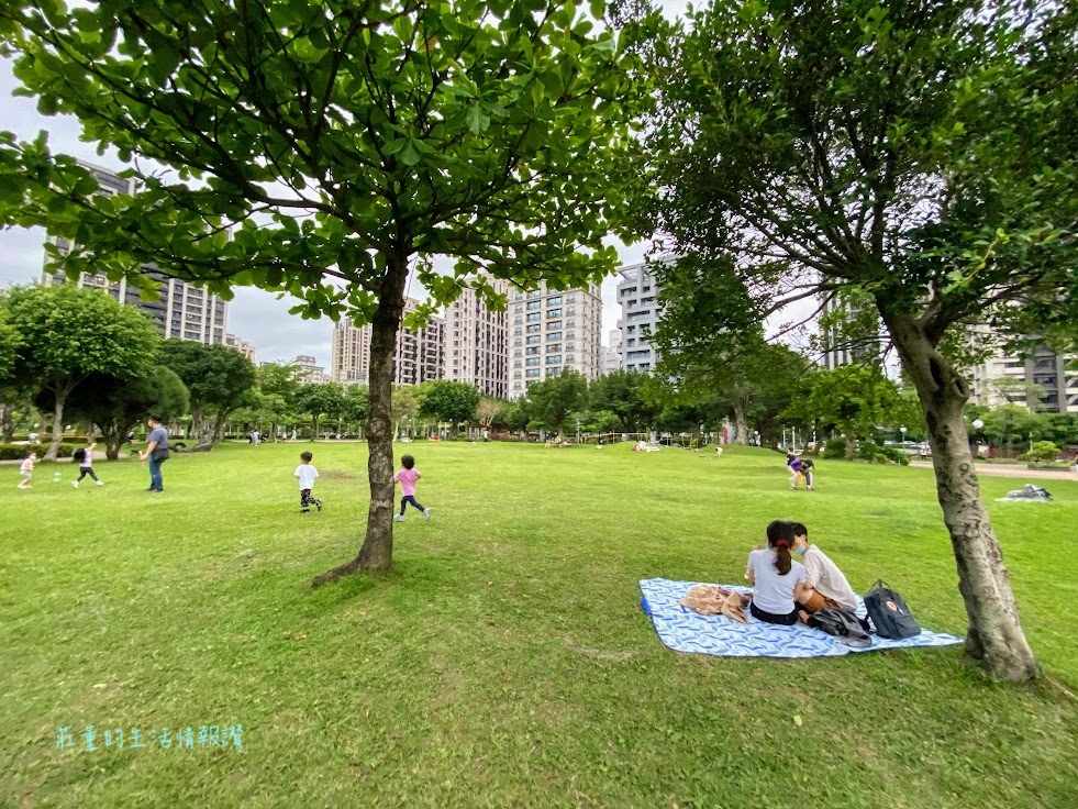 新莊頭前運動公園親子遊 (24).jpg