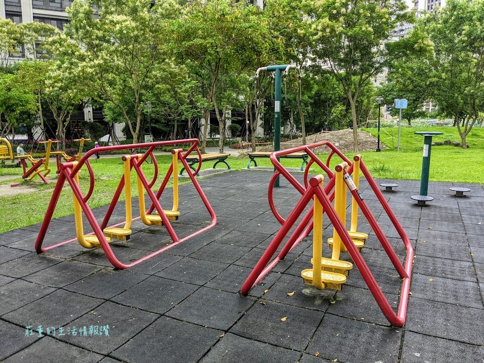 新莊頭前運動公園親子遊 (40).jpg