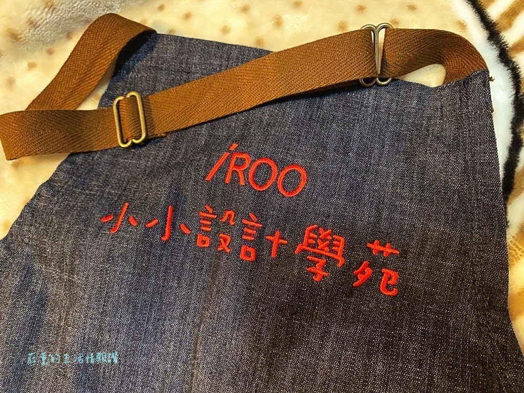 iROO牛仔圍裙 (2).jpg