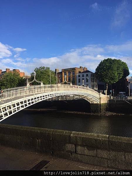 half penny bridge.jpg