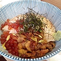 老闆限量三色丼