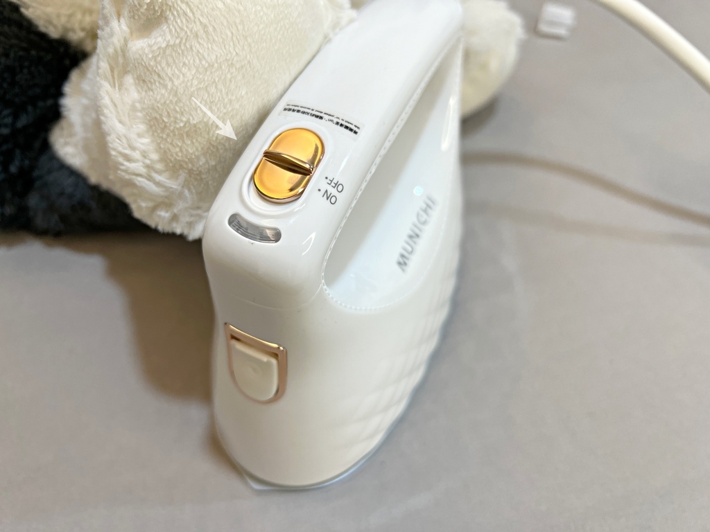 IMG_0589.JPG MSI-PQQ7 MUNICHI 沐尼黑 2 in1 蒸氣電熨斗 (珍珠白)