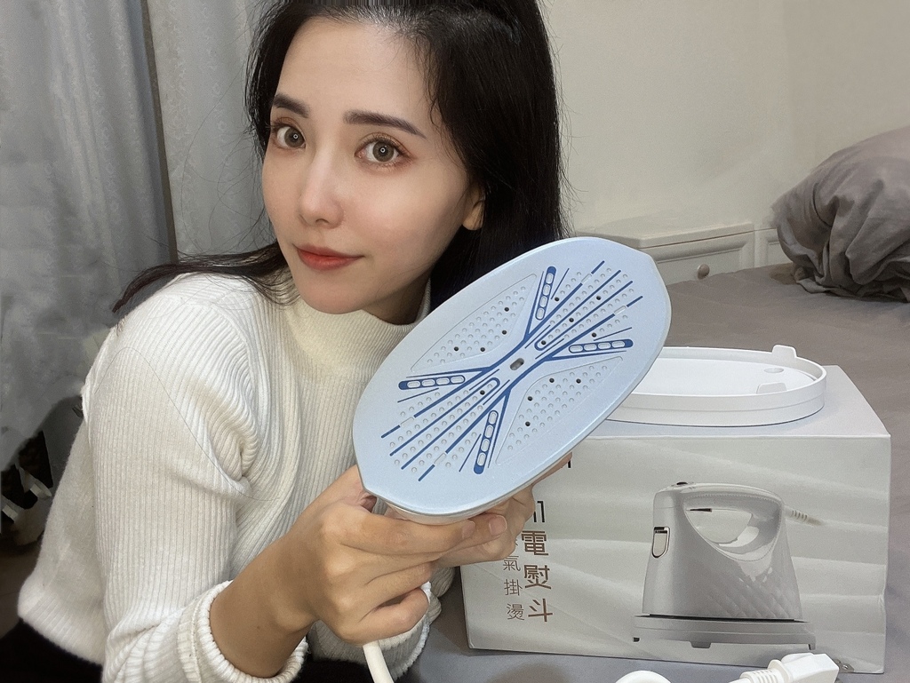 IMG_0817.JPG MSI-PQQ7 MUNICHI 沐尼黑 2 in1 蒸氣電熨斗 (珍珠白)