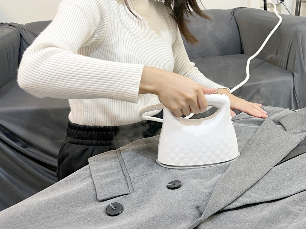 IMG_0624.jpg MSI-PQQ7 MUNICHI 沐尼黑 2 in1 蒸氣電熨斗 (珍珠白)