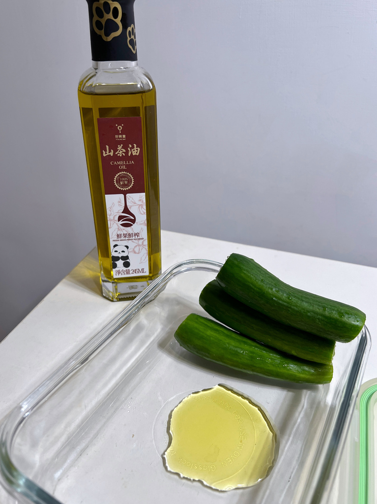夏日營養素食料理・涼拌醃黃瓜｜籽熊寶·鮮果鮮榨山茶油開箱｜下