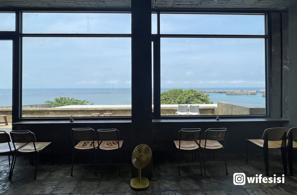 ▲新北三芝海景咖啡廳推薦：我們在海邊，獨棟廢墟風老宅咖啡廳搭配無敵海景景觀 /SISI人妻 提供、WalkerLand窩客島整理