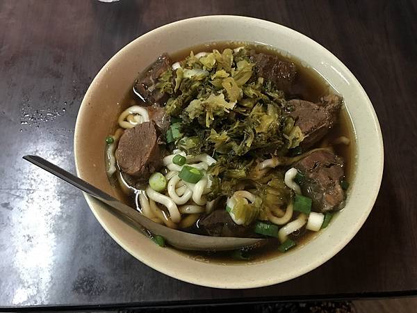 [食記 台北 麵食料理] 富弘牛肉麵店 (原 鄭州路 牛肉麵