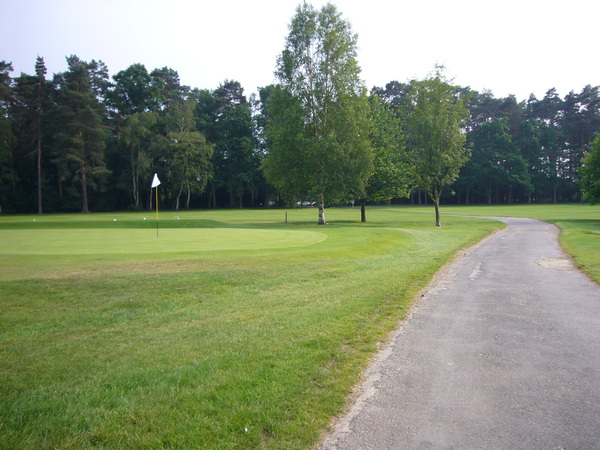 Golf Club 小徑.JPG