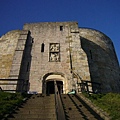 Clifford Tower 的入口