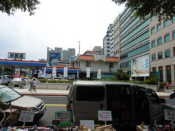 P1110052.JPG P1110052.JPG