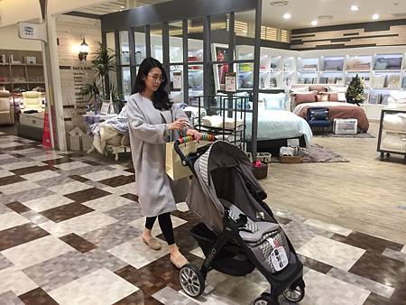 Quinny,嬰兒推車,嬰兒手推車,嬰兒汽座,嬰兒座椅,maxi cosi Quinny,嬰兒推車,嬰兒手推車,嬰兒汽座,嬰兒座椅,maxi cosi
