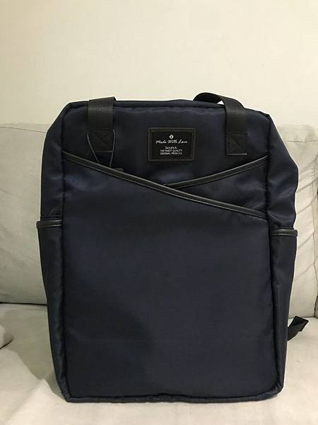quinny,媽媽包,防水,爸爸包,74ounce,明治,奶粉,幫寶適,嬰兒出國,歐洲,義大利,保溫瓶,後揹包,托特包 quinny,媽媽包,防水,爸爸包,74ounce,明治,奶粉,幫寶適,嬰兒出國,歐洲,義大利,保溫瓶,後揹包,托特包