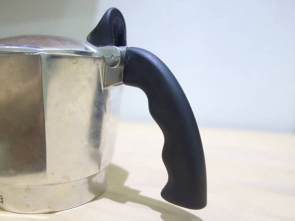 Bialetti，moka，摩卡壺，義式咖啡，espresso，美式咖啡，濃縮咖啡，手沖咖啡，義大利，歐洲，戰利品，烘培，咖啡豆，拿鐵，星巴克，ucc，illy