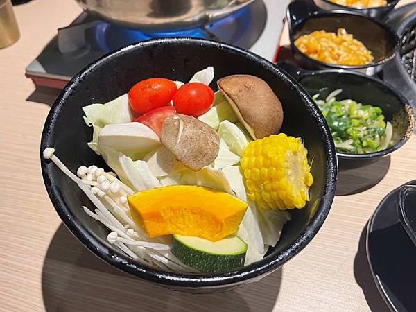 【美食】台北松山「戰醬燒肉市民店」台北燒烤吃到飽推薦，日本A