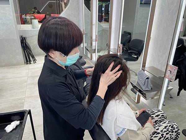 【美髮】台北大安「曼都信義店」台北頭皮養護推薦，敏感性頭皮的