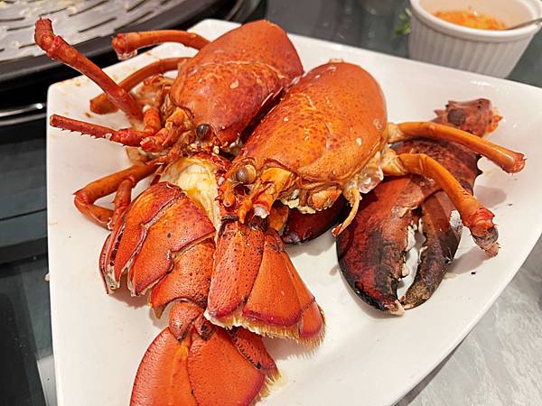 【美食】新北新莊「濤濤海鮮蒸氣鍋」典華旗下餐飲品牌，桌邊管家